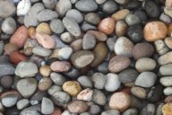 piedra mar de colores